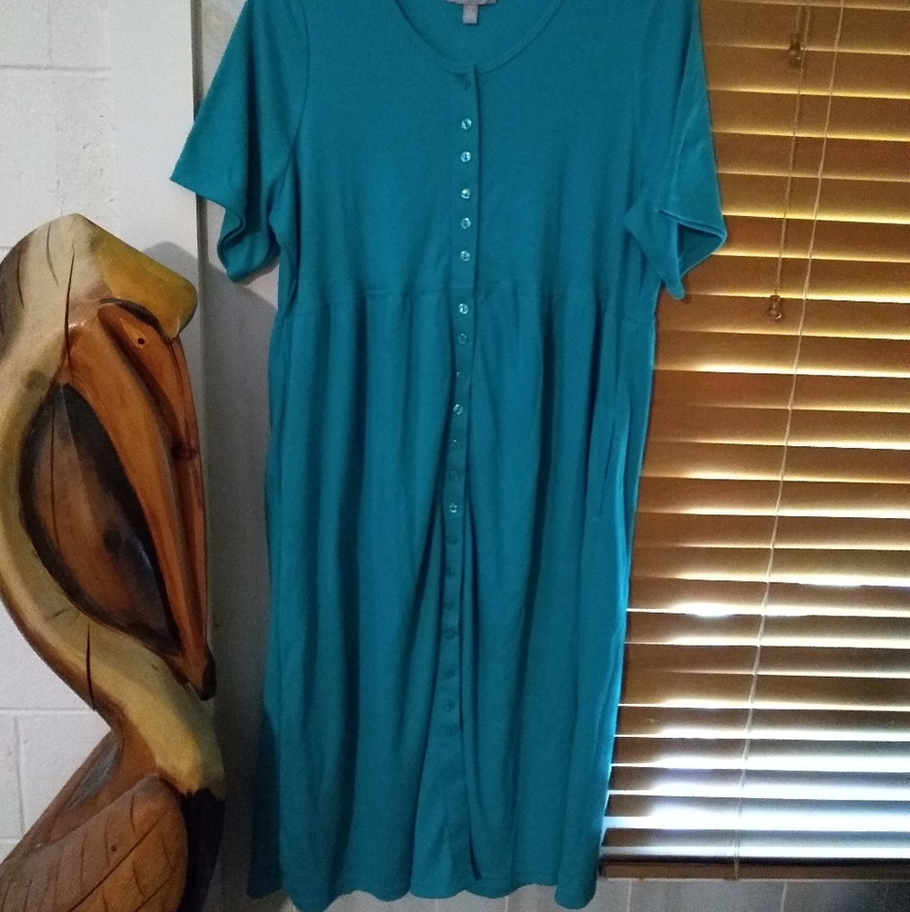 NEW. Size PM 14/16 Woman Within Knit Short Sleeve Dress